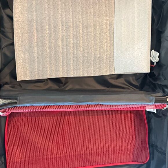 Tag Cityscape 3 Piece Hardside Luggage suitcase carry on - Picture 4 of 12